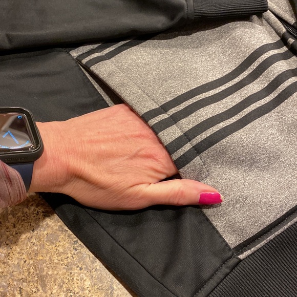 UNK Boston Celtics NBA Gray and Black Medium Zip Up Jacket - Picture 4 of 17